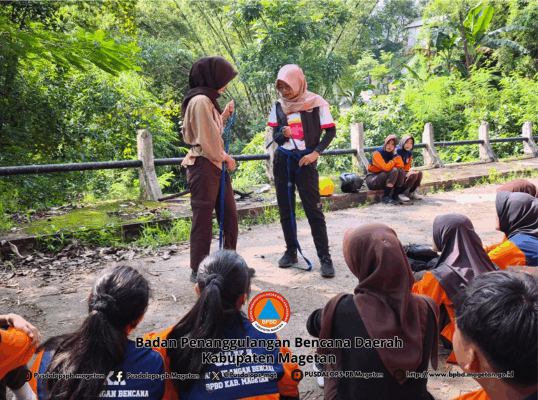 BPBD Magetan Tingkatkan Kapasitas Anggota SAKA PB Melalui Pelatihan Rope Rescue​